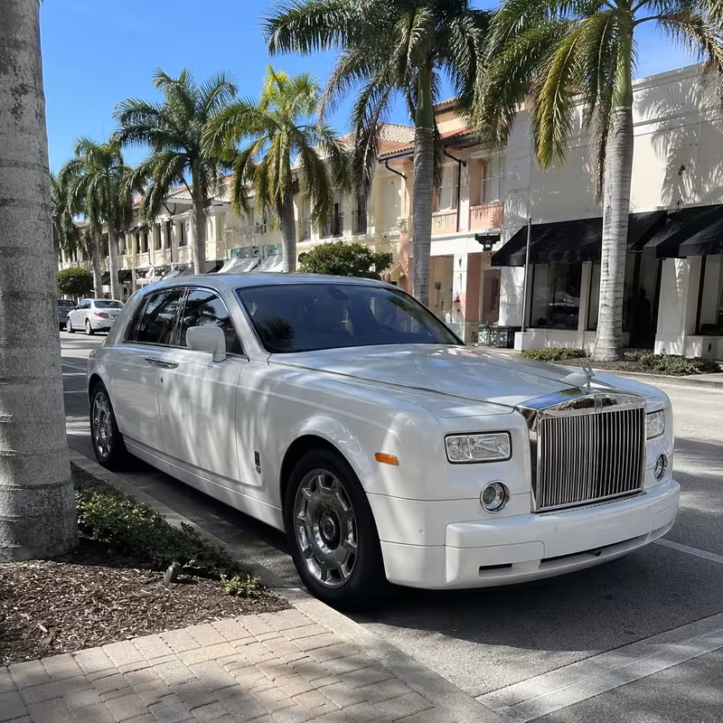 Naples Party Bus luxury transportation fleet vehicle
