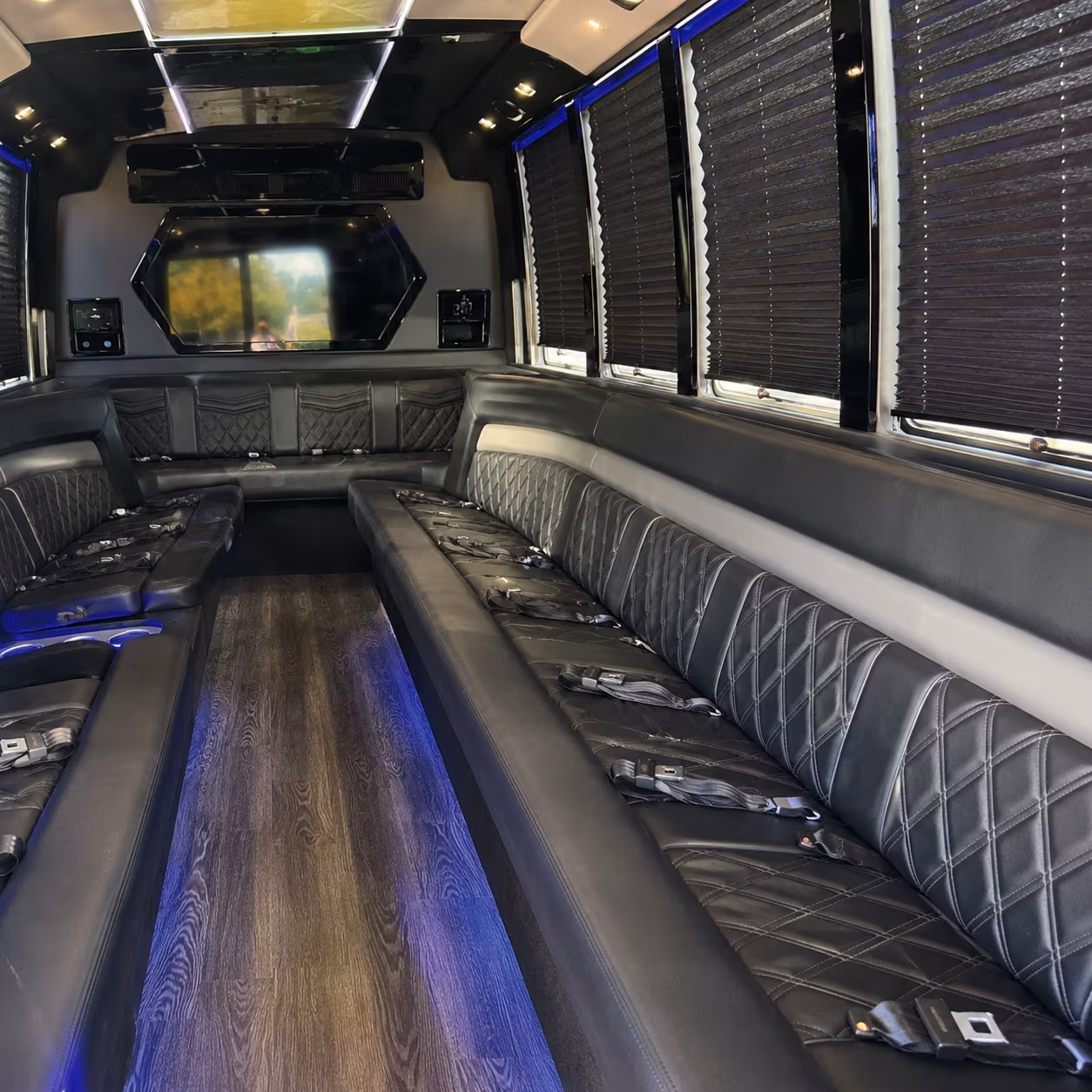Naples Birthday, Sweet 16, & Quinceañera Party Bus Rentals